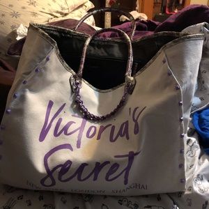 Victoria Secret city angel tote